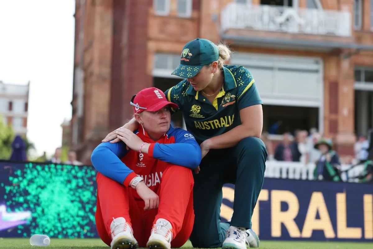 इंग्लैंड ने की 3 गलतियां, जिसकी वजह से ऑस्ट्रेलिया ने छीन लिया Women’s T20 World Cup 2026 का खिताब इंग्लैंड ने की 3 गलतियां, जिसकी वजह से ऑस्ट्रेलिया ने छीन लिया Women’s T20 World Cup 2026 का खिताब