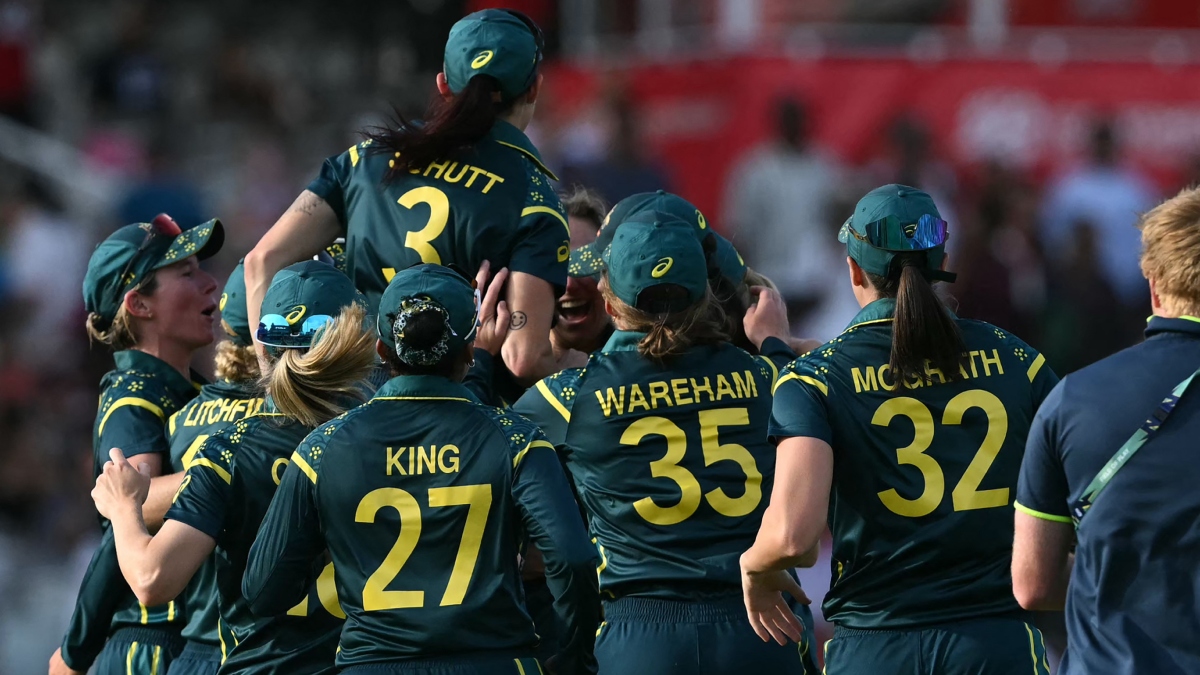 ऑस्ट्रेलिया की बादशाहत बरकरार, इंग्लैंड को हराकर 7वीं बार जीता T20 वर्ल्ड कप का खिताब ऑस्ट्रेलिया की बादशाहत बरकरार, इंग्लैंड को हराकर 7वीं बार जीता T20 वर्ल्ड कप का खिताब