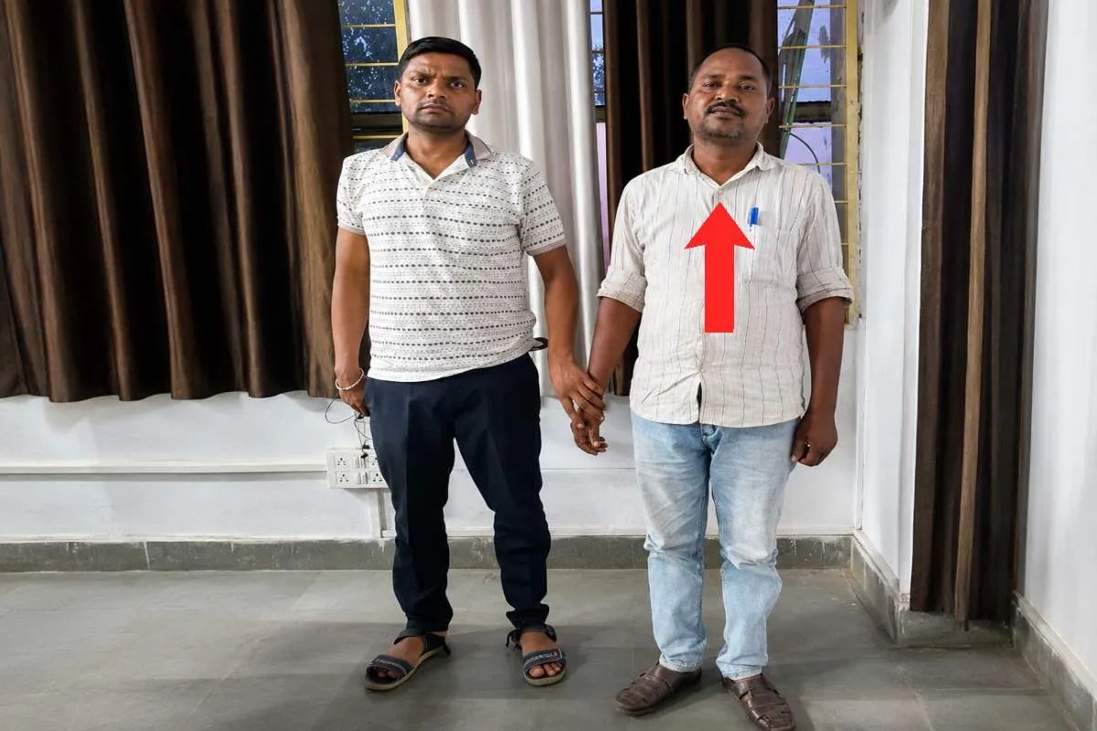 वनपाल ने मांगी 2 लाख रुपये रिश्वत, रीवा में लोकायुक्त की बड़ी कार्रवाई | Forest Guard Bribe Lokayukta Trap 2 Lakh Demand