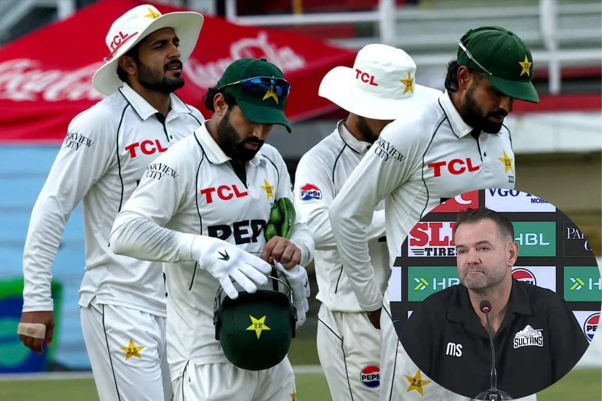 10 साल के करियर में एक मैच खेलने के लिए तरसा ये खिलाड़ी, उसे ही Pakistan Cricket Team ने बना दिया बैटिंग कोच 10 साल के करियर में एक मैच खेलने के लिए तरसा ये खिलाड़ी, उसे ही Pakistan Cricket Team ने बना दिया बैटिंग कोच