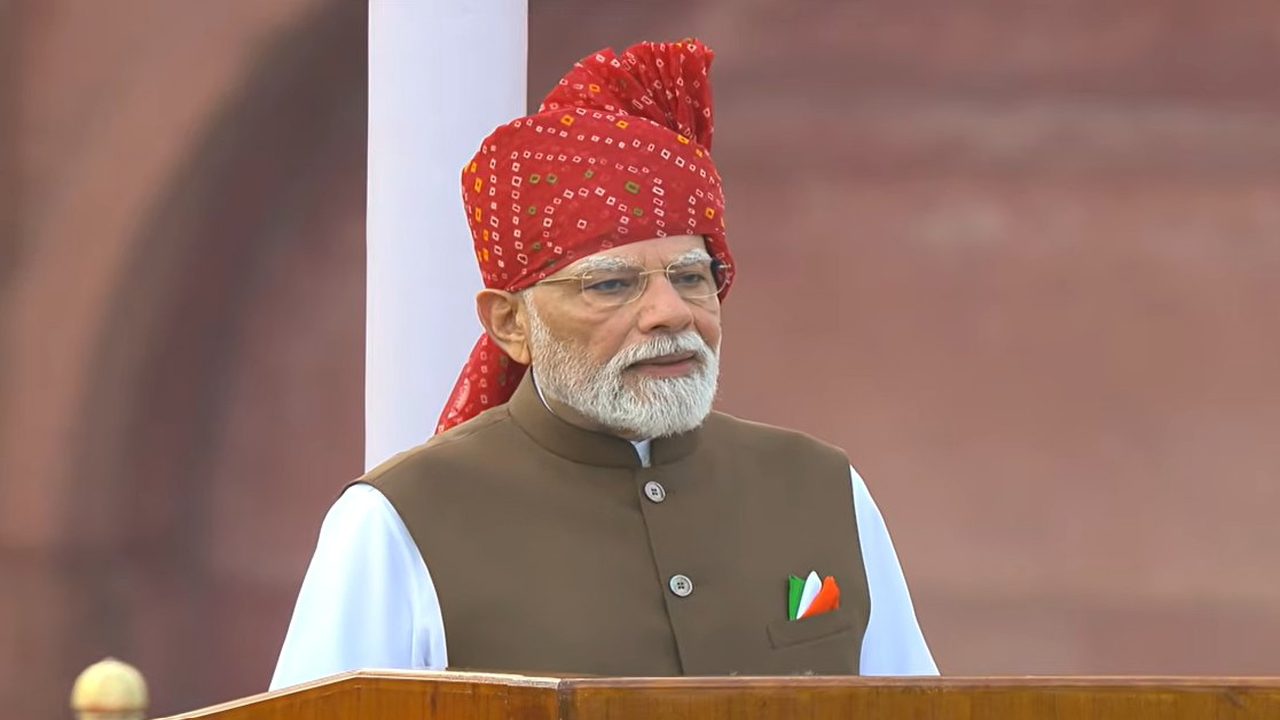 80वें स्वतंत्रता दिवस पर पीएम मोदी का बड़ा संदेश: ‘अब छोटे सपनों से काम नहीं चलेगा, भारत को बड़े लक्ष्य तय करने होंगे’ – Vindhya Bhaskar