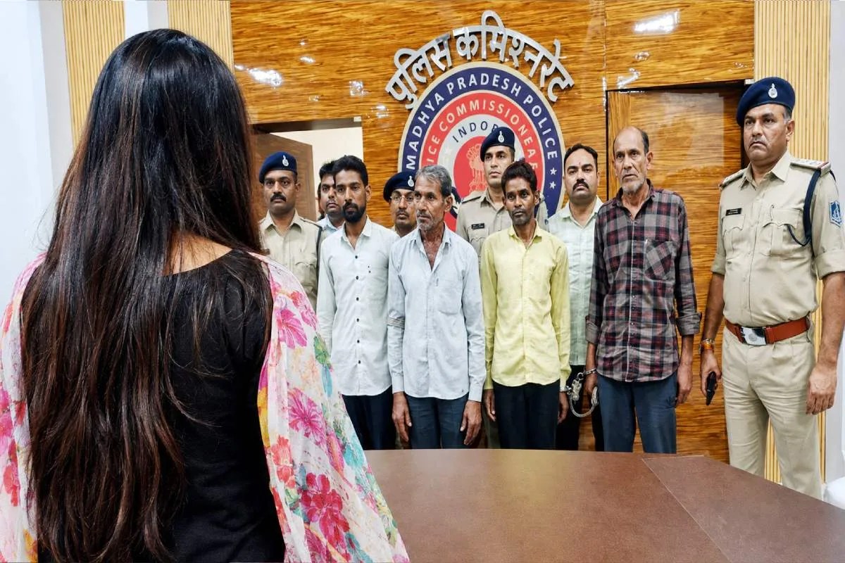 Indore News: 16 साल की लड़की को 21 साल की बताने के लिए आधार कार्ड में बदली जन्म तारीख, फर्जी माता-पिता बनकर 3 लाख में बेचा | Minor Girl Trafficking Fake Marriage Racket Busted