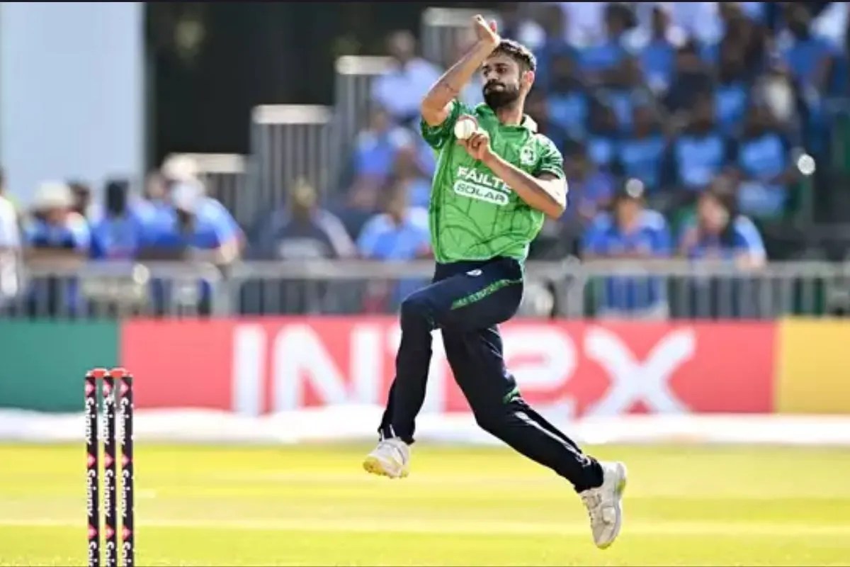 Ire vs Afg 2nd ODI: जय मूंदड़ा की डेब्यू वनडे में हुई खूब धुनाई, अफगानिस्तान ने आयरलैंड के सामने रखा 300 रनों का लक्ष्य Ire vs Afg 2nd ODI: जय मूंदड़ा की डेब्यू वनडे में हुई खूब धुनाई, अफगानिस्तान ने आयरलैंड के सामने रखा 300 रनों का लक्ष्य