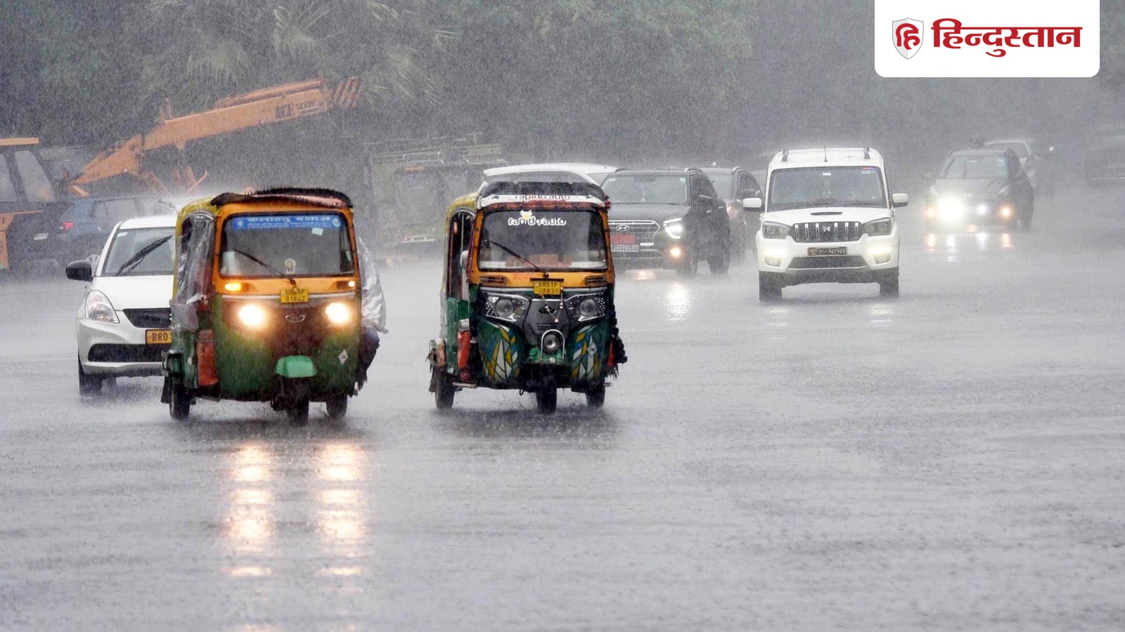 कल का मौसम, 6 अगस्त: गुरुवार को भारी बारिश की चेतावनी, इन इलाकों में गिर सकती है बिजली कल का मौसम, 6 अगस्त: गुरुवार को भारी बारिश की चेतावनी, इन इलाकों में गिर सकती है बिजली