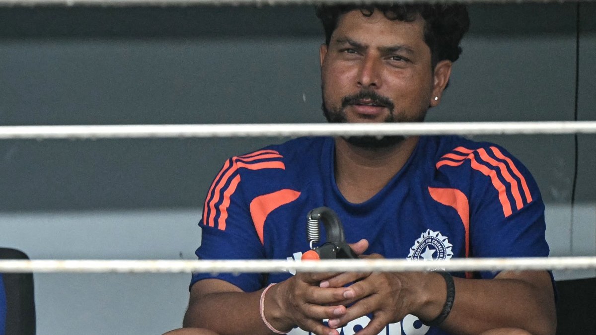 कुलदीप को रखने के लिए बीमारी का बहाना बनाने की जरूरत नहीं, टीम इंडिया के बैटिंग कोच ने आखिर क्यों दिया यह जवाब? कुलदीप को रखने के लिए बीमारी का बहाना बनाने की जरूरत नहीं, टीम इंडिया के बैटिंग कोच ने आखिर क्यों दिया यह जवाब?