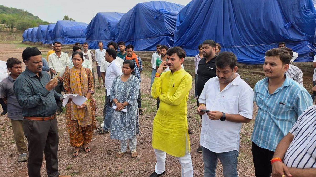 पन्ना धान लापरवाही मामला: निरीक्षण के बाद शाखा प्रबंधक वंदना बागरी सस्पेंड, कई गंभीर सवाल अभी भी बरकरार