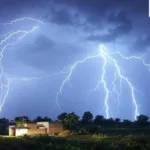 बिहार में खराब मौसम से 13 लोगों की मौत, नवादा में एक साथ 4 पर गिरी बिजली, बांका में 5 मरे