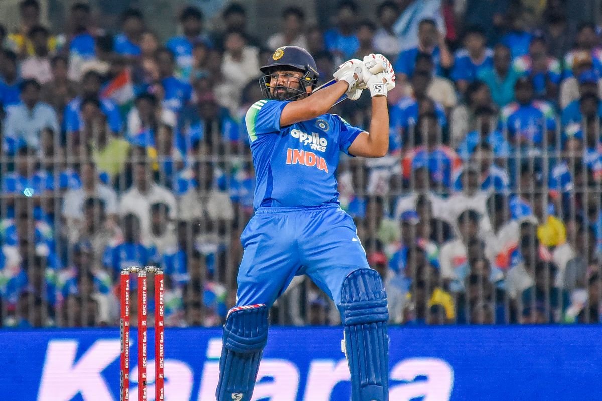 Rohit Sharma एक शतक लगाते ही एक झटके में तोड़ देंगे पांच बड़े रिकॉर्ड, क्या वेस्टइंडीज के खिलाफ ODI सीरीज में करेंगे कमाल? Rohit Sharma एक शतक लगाते ही एक झटके में तोड़ देंगे पांच बड़े रिकॉर्ड, क्या वेस्टइंडीज के खिलाफ ODI सीरीज में करेंगे कमाल?