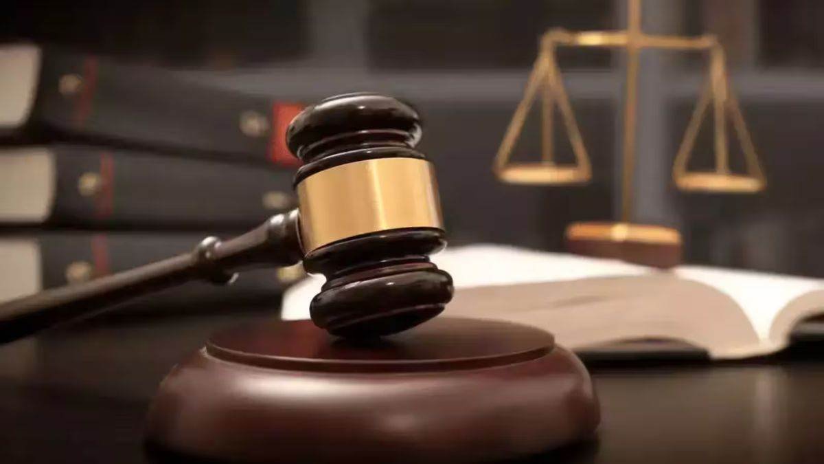 रिटायरमेंट के बाद कर्मचारी के लाभ से वसूली नहीं, मध्य प्रदेश हाई कोर्ट ने 90 दिन में राशि लौटाने के दिए निर्देश