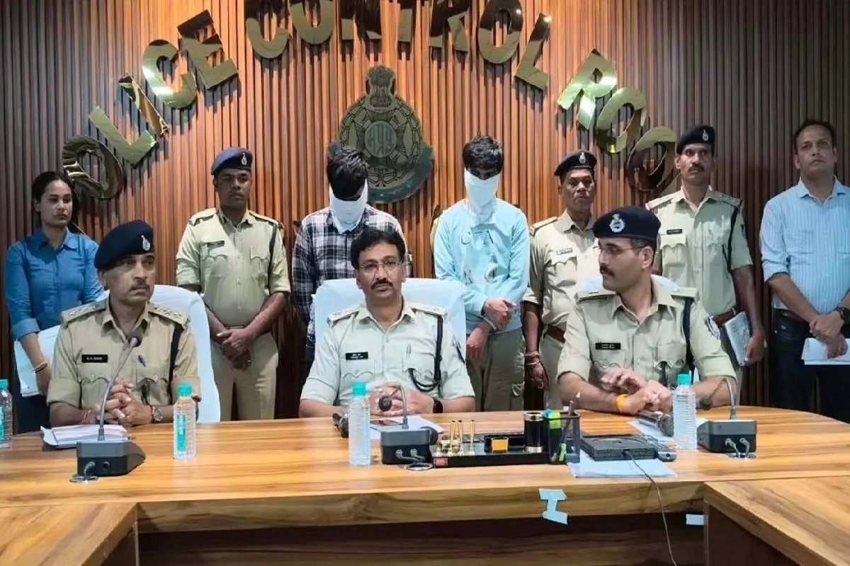 15 साल के नाबालिग की शातिर प्लानिंग, बैतूल में बैंक के असिस्टेंट मैनेजर के साथ मिलकर FD से निकाले डेढ़ करोड़ रुपये | Bank Fd Fraud Minor Mastermind Assistant Manager 1 5 Crore