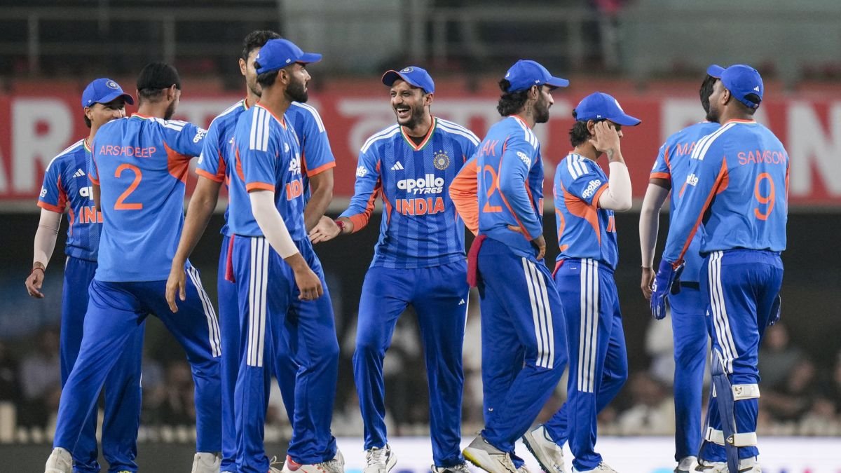 69 रन ठोकने वाले अभिषेक शर्मा को नहीं मिला POTM अवॉर्ड, तीसरे टी20 में बॉलर ने लूटी महफिल 69 रन ठोकने वाले अभिषेक शर्मा को नहीं मिला POTM अवॉर्ड, तीसरे टी20 में बॉलर ने लूटी महफिल