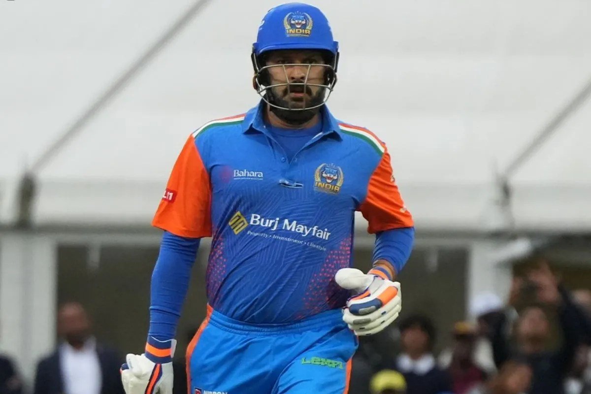 Ind vs Aus Champions: युवराज सिंह ने जड़ा विस्फोटक अर्धशतक, भारत ने ऑस्ट्रेलिया को 46 रन से धोया Ind vs Aus Champions: युवराज सिंह ने जड़ा विस्फोटक अर्धशतक, भारत ने ऑस्ट्रेलिया को 46 रन से धोया