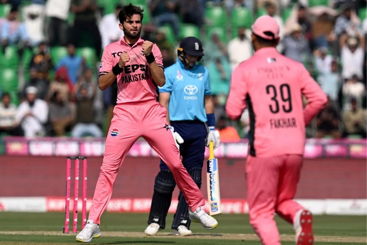 PAK Tri Series: अपने घर में चौथी बार ट्राई सीरीज का फाइनल खेलेगा पाकिस्तान, जानें पिछले तीनों खिताबी मुकाबलों का हाल PAK Tri Series: अपने घर में चौथी बार ट्राई सीरीज का फाइनल खेलेगा पाकिस्तान, जानें पिछले तीनों खिताबी मुकाबलों का हाल