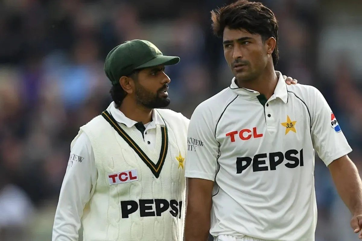 PAK vs SL: एक सीरीज बाद ही PCB को अपनी गलती का हुआ एहसास! इस खिलाड़ी को वापस टीम में किया शामिल PAK vs SL: एक सीरीज बाद ही PCB को अपनी गलती का हुआ एहसास! इस खिलाड़ी को वापस टीम में किया शामिल