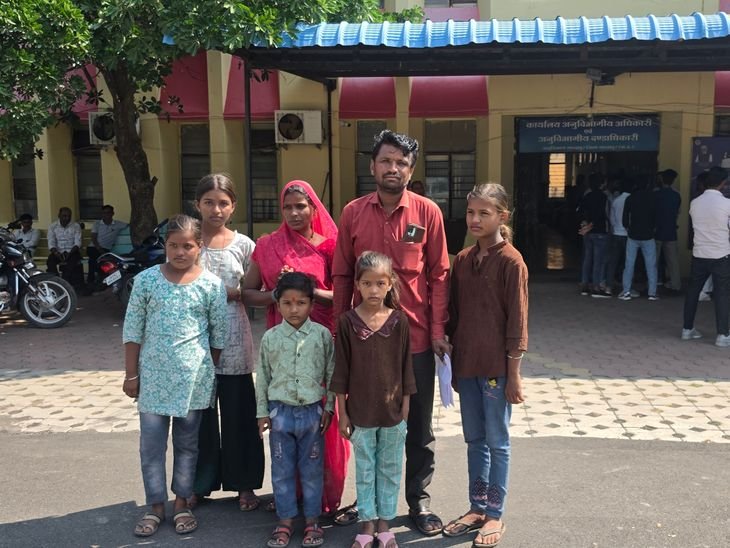 जमीनी विवाद में भाई ने फरसी से किया हमला: शाजापुर में पुलिस पर कार्रवाई न करने का आरोप; पीड़ित परिवार SP ऑफिस पहुंचा – shajapur (MP) News जमीनी विवाद में भाई ने फरसी से किया हमला: शाजापुर में पुलिस पर कार्रवाई न करने का आरोप; पीड़ित परिवार SP ऑफिस पहुंचा – shajapur (MP) News
