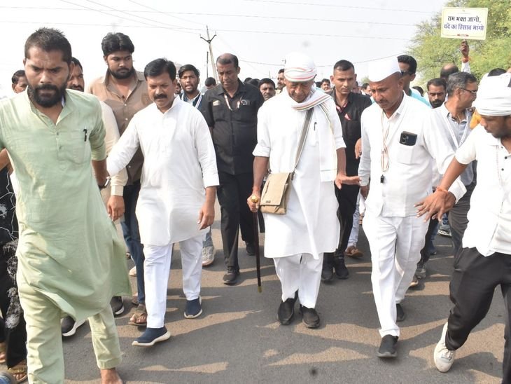 दिग्विजय की यात्रा पर पन्नालाल का तंज: गुना विधायक बोले- उन्हें अजमेर से शुरू करना चाहिए; कहा- धृतराष्ट्र दुर्योधन को सिंहासन पर पहुंचाने निकले हैं – Guna News दिग्विजय की यात्रा पर पन्नालाल का तंज: गुना विधायक बोले- उन्हें अजमेर से शुरू करना चाहिए; कहा- धृतराष्ट्र दुर्योधन को सिंहासन पर पहुंचाने निकले हैं – Guna News