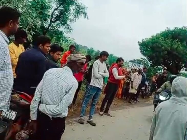 बस-कार की आमने-सामने टक्कर, महिला समेत 3 की मौत: कार सवार पांच साल की बच्ची गंभीर, सीधी से रामपुर नैकिन जाते समय हुआ हादसा – Sidhi News बस-कार की आमने-सामने टक्कर, महिला समेत 3 की मौत: कार सवार पांच साल की बच्ची गंभीर, सीधी से रामपुर नैकिन जाते समय हुआ हादसा – Sidhi News