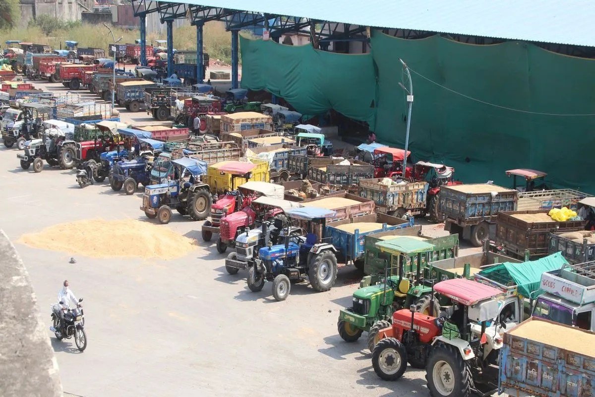 रतलाम मंडी में सोयाबीन की रेकॉर्ड आवक | Record Soybean Arrival In Ratlam Market